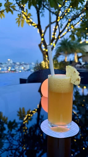 BLOOM Pool Bar Eatery photo 4