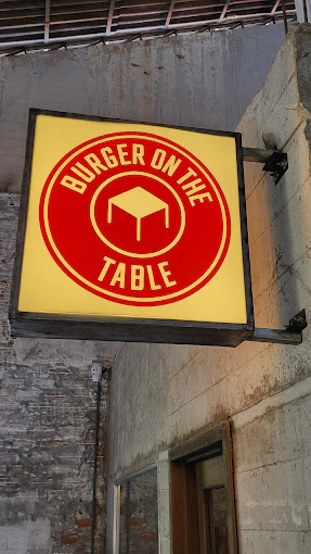 Burger On the Table (BOT)