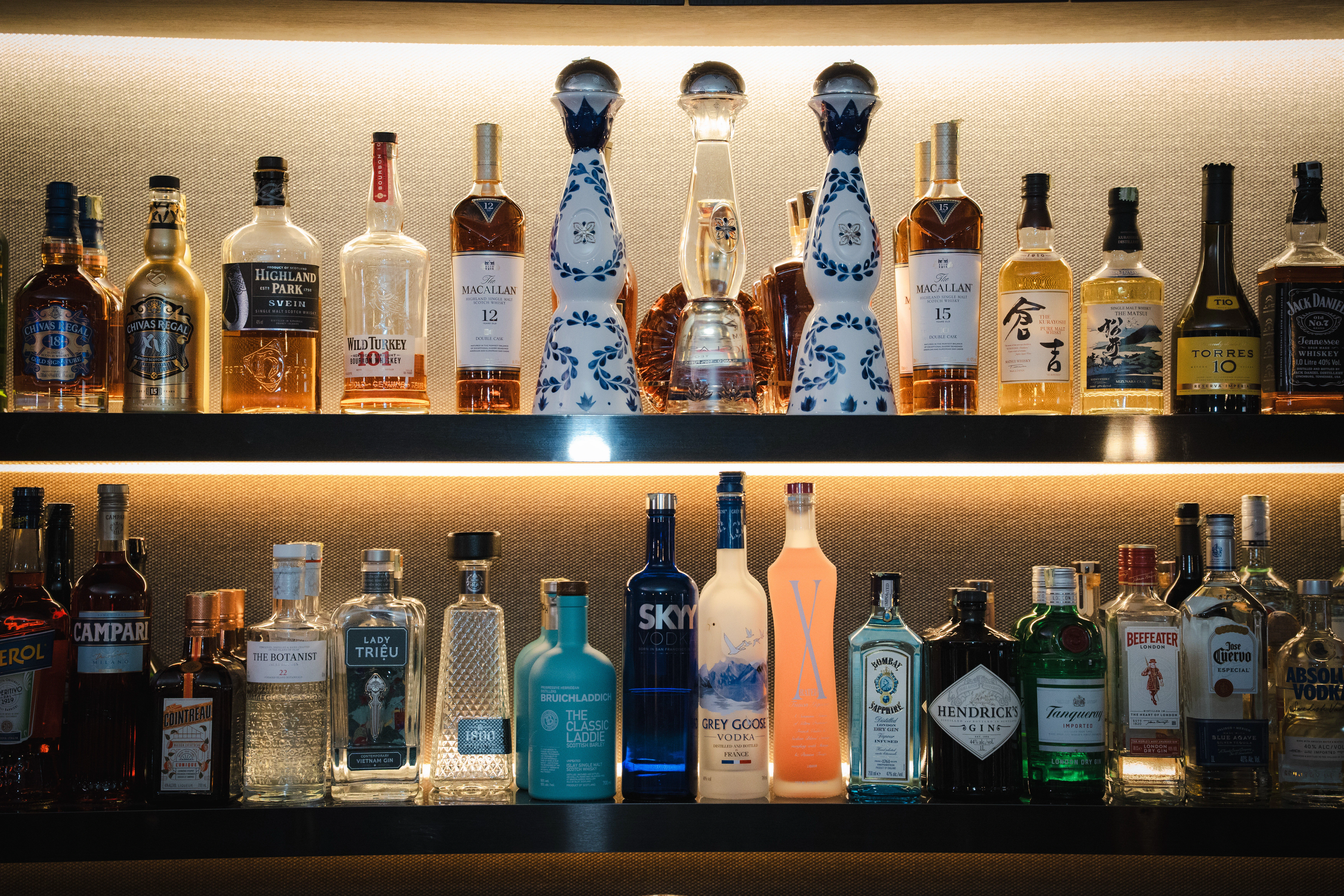 Churchill's Whisky & Cigar Bar photo 3