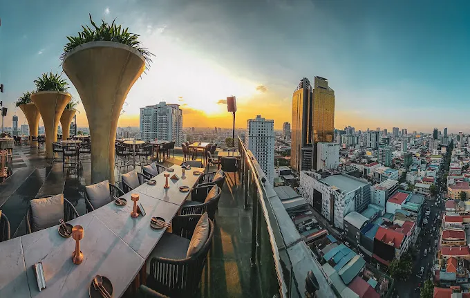 HighGround Sky Bar photo 9