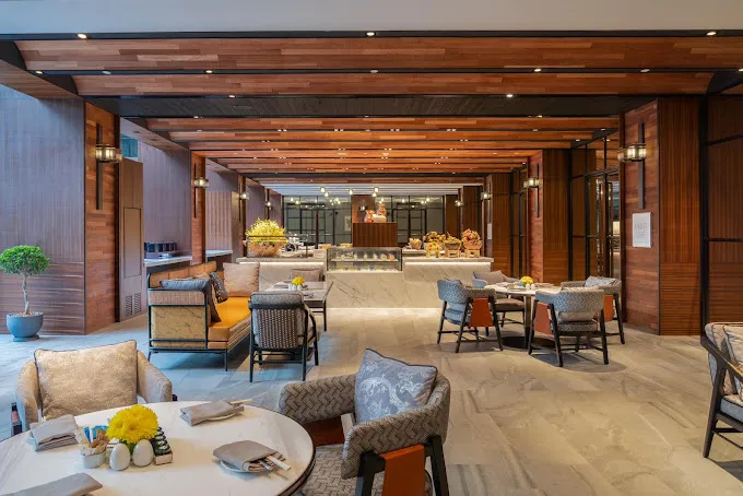 Market Café Restaurant & Lounge photo 2