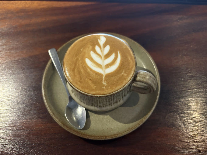 selapak coffee and eatery photo 4