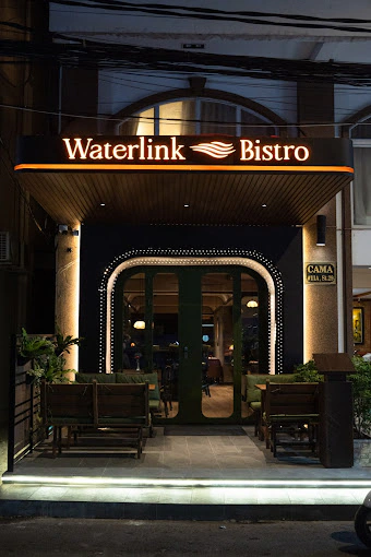 Waterlink Bistro Lounge photo 5